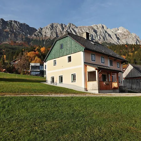 Schwoellerbauer Dom wakacyjny Sankt Martin am Grimming